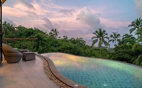 Celeste 3Br - Private Infinity Pool & Seaview